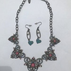 Plunder necklace and earrings
